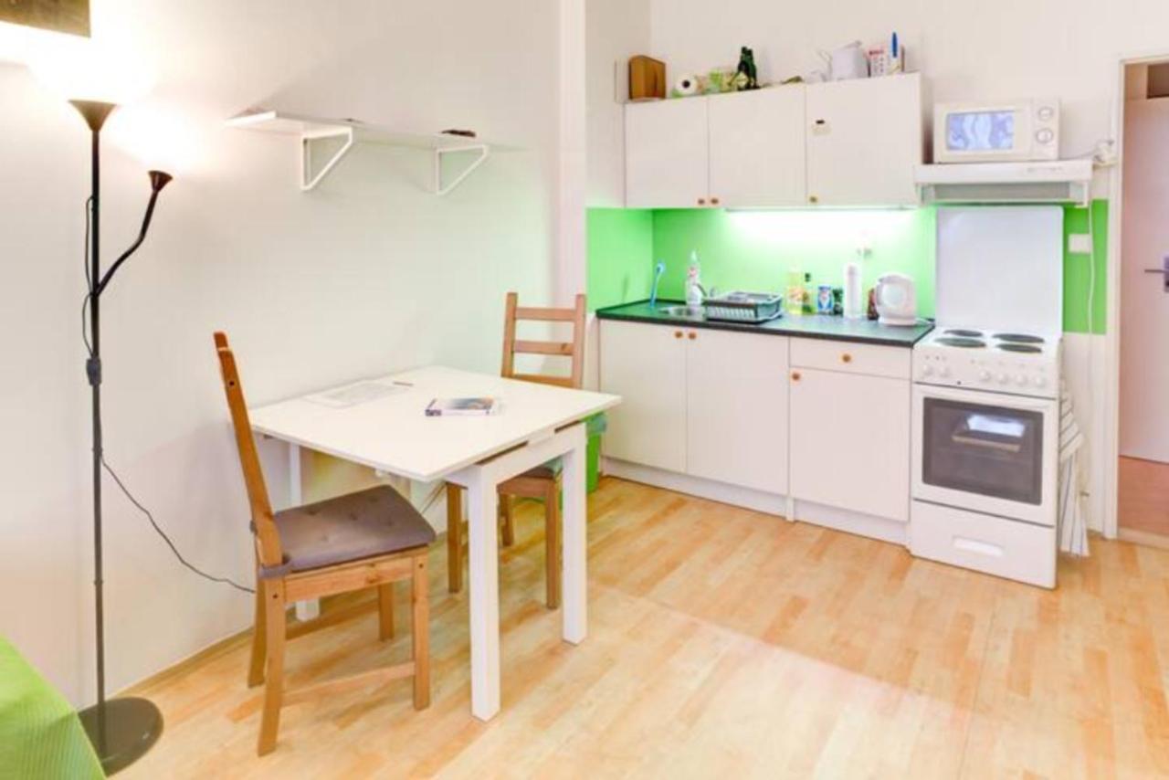 Nice Apartment By The Center Praga Exterior foto
